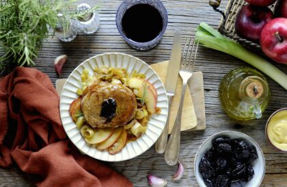 Balsamic-Marinated Pork Fillet with Prunes, Leeks & Apples
