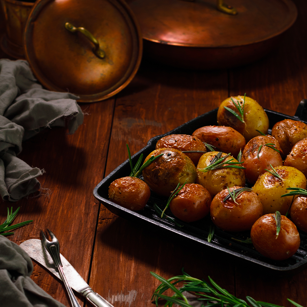 Balsamic and Rosemary Roast Potatoes - De Nigris 1889