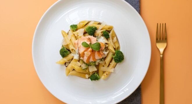 Balsamic Salmon and Broccoli Penne