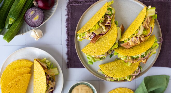 Tacos with Chicken and Balsamic Mayonnaise
