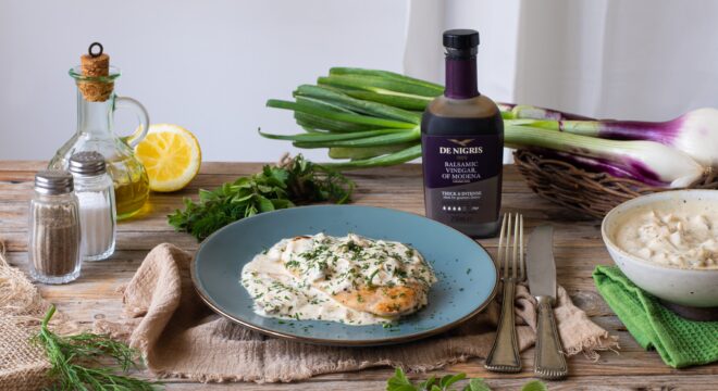 Chicken (or Quorn) in Crème Fraîche and Aromatic Herb Sauce