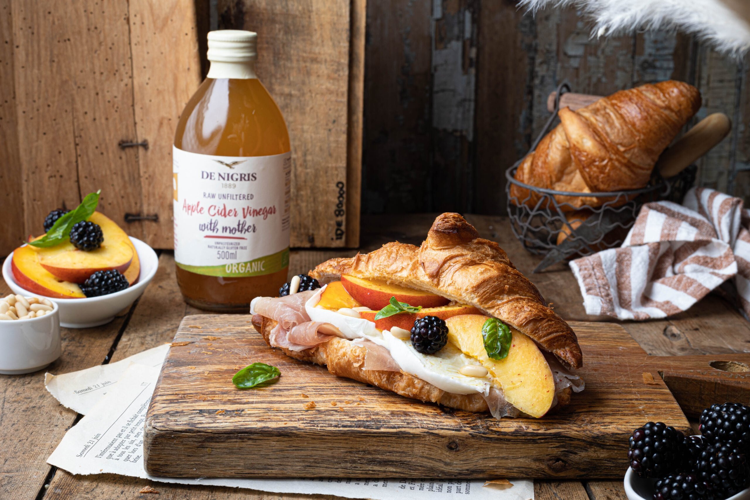 Croissant with Prosciutto di Parma, Burrata, Blackberries and Peaches​ - De Nigris 1889