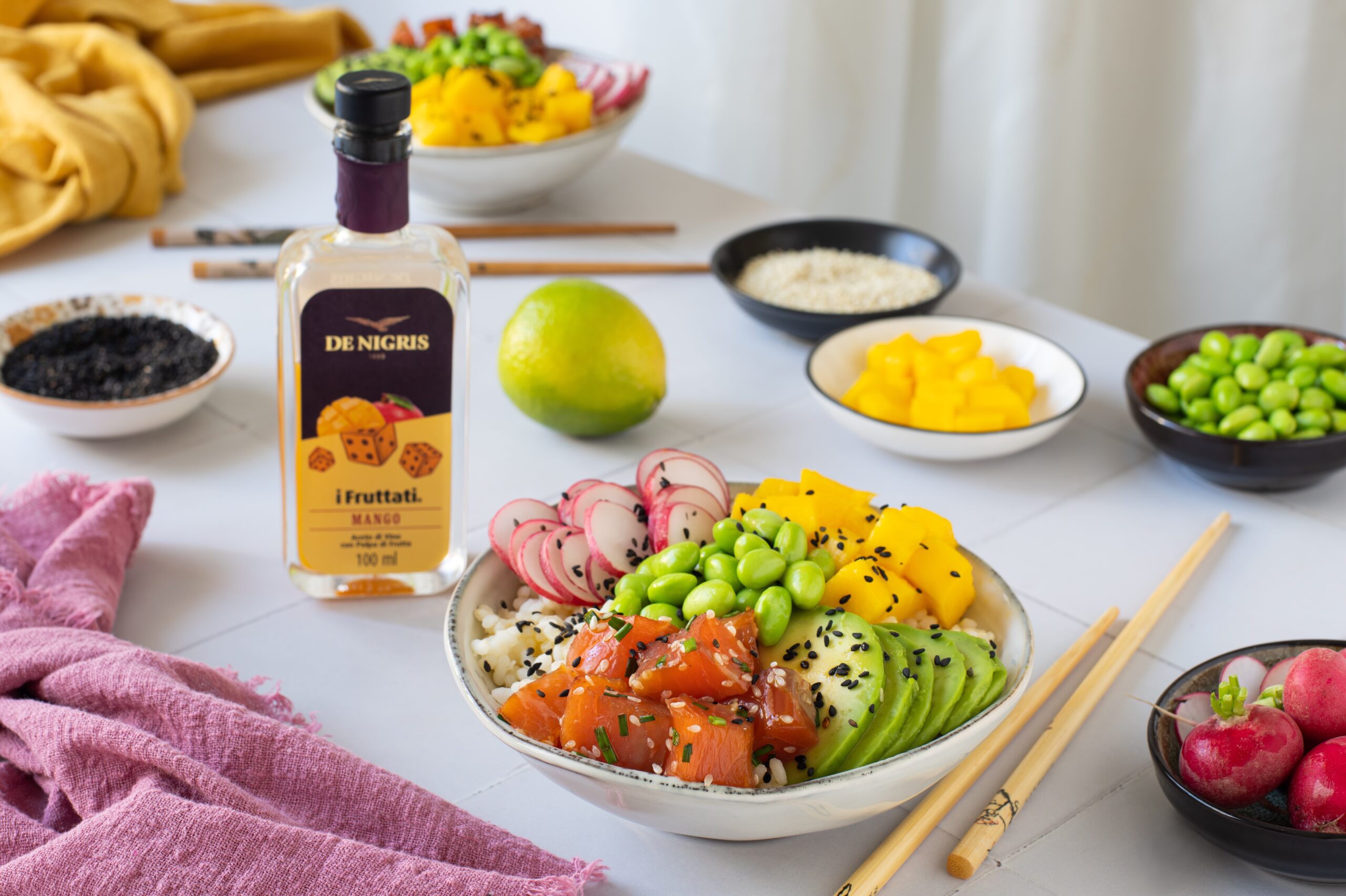 Poke bowl con Salmone e Fruttato al Mango