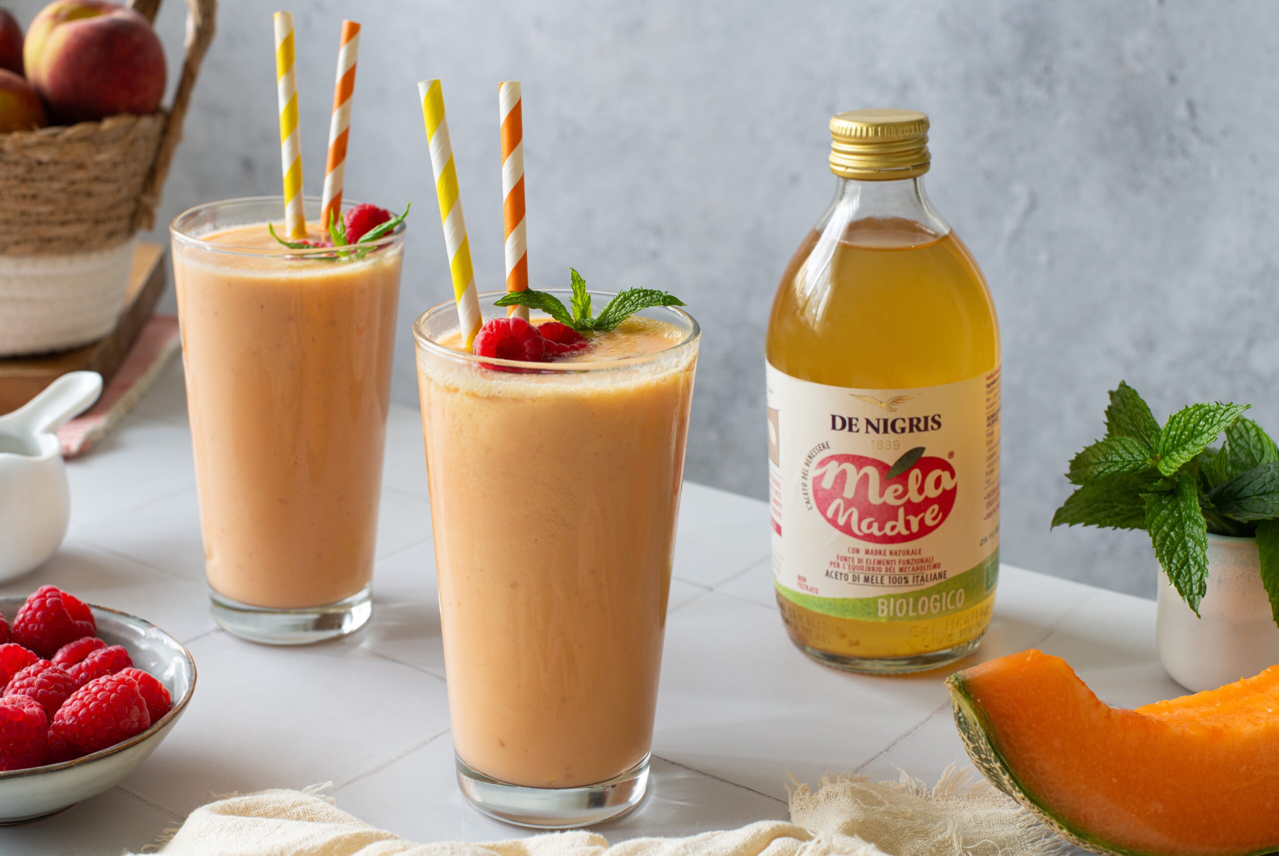 Smoothie con Lamponi, Melone, Pesche e Mela Madre
